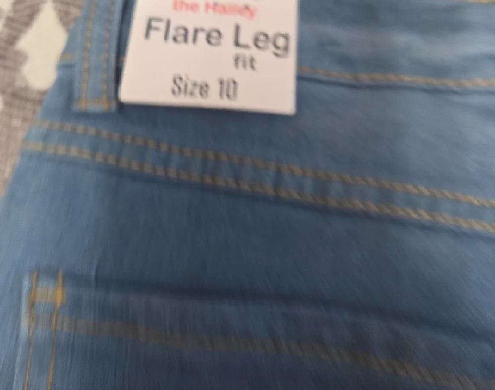 Wallflower Girls's Size 10 Light Blue Floral Flare Jeans - Picture 11 of 11